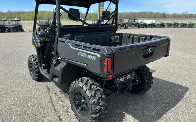 2024 Can-Am™ Defender XT HD10