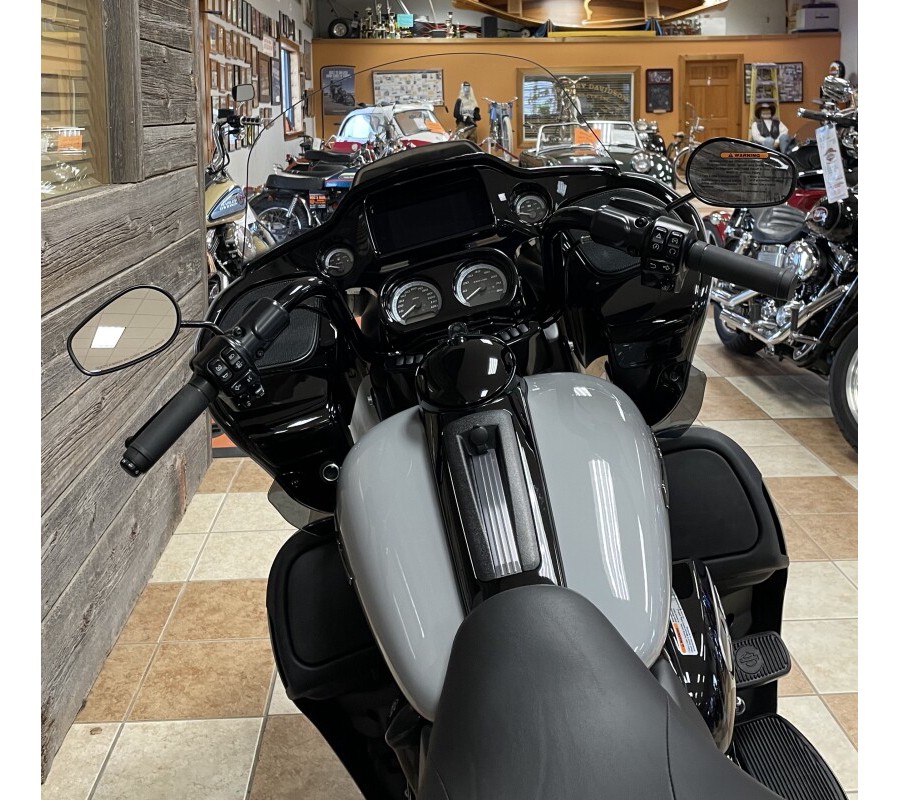 2024 Harley-Davidson Road Glide Limited Billiard Gray