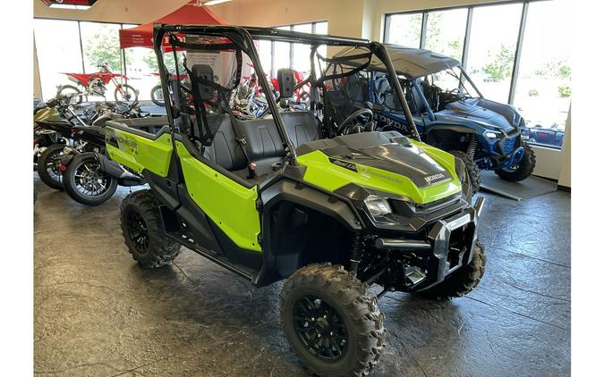 2023 Honda Pioneer 1000 Deluxe