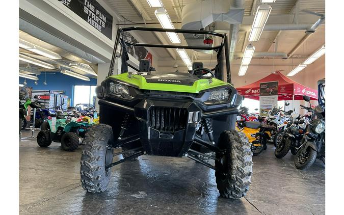 2023 Honda Pioneer 1000 Deluxe