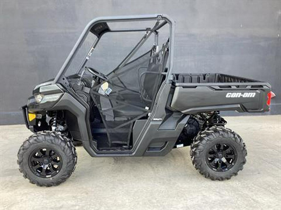 2025 Can-Am Defender DPS HD10