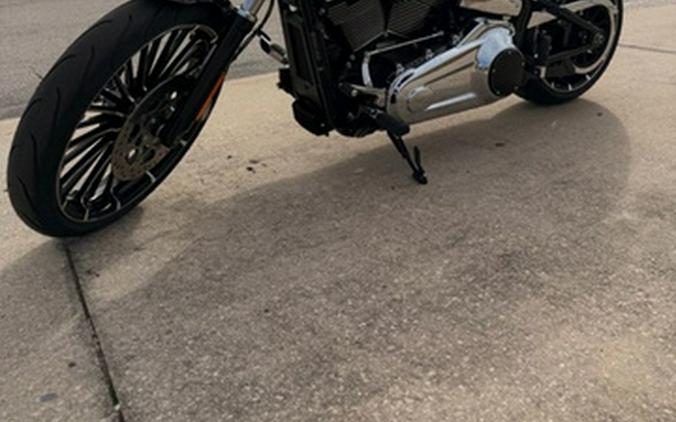 2026 Harley-Davidson Softail FXBR - Breakout