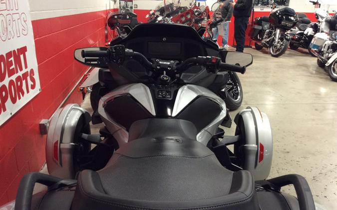 2022 Can-Am Spyder RT Roadster