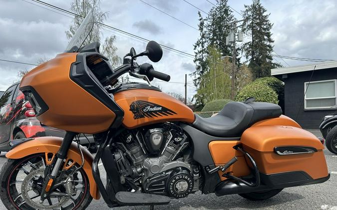 2022 Indian Motorcycle® Challenger® Dark Horse® Icon Riot Orange Smoke