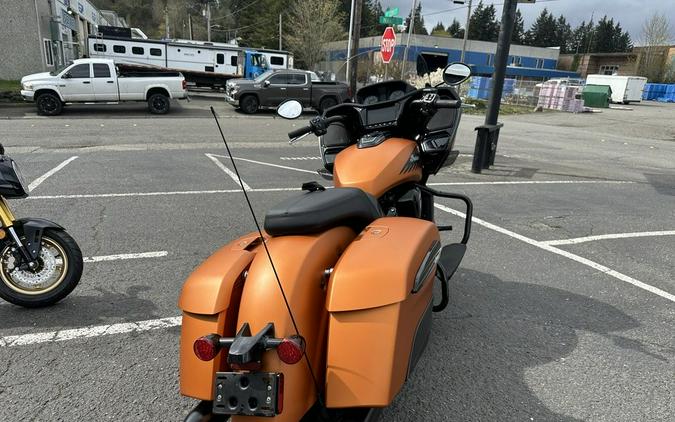 2022 Indian Motorcycle® Challenger® Dark Horse® Icon Riot Orange Smoke