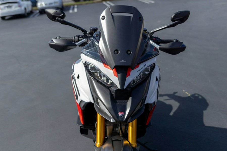 2025 Ducati Multistrada V4 RS