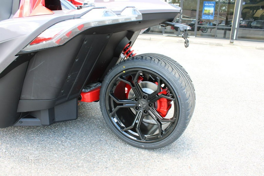 2026 Polaris Slingshot® R AutoDrive Radiant Gray with Indy Red Pearl