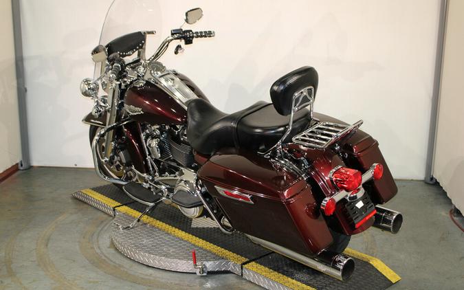 Used 2018 Harley-Davidson Road King Grand American Touring FLHR Motorcycle For Sale In Miami, Florida