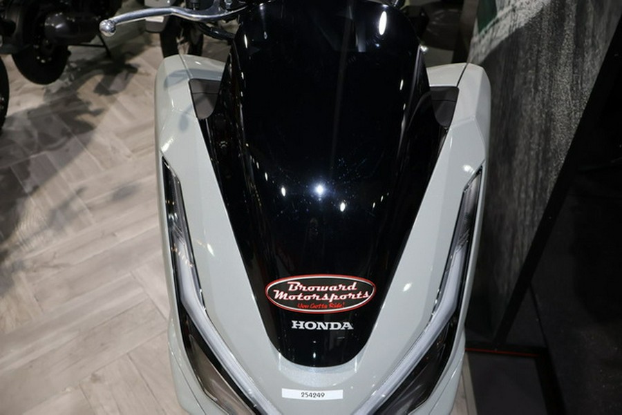 2025 Honda PCX
