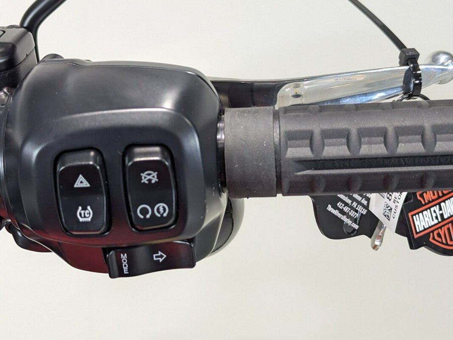 2026 Harley-Davidson® Low Rider® S Blood Orange