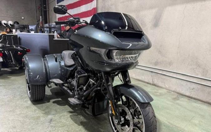 2026 Harley-Davidson® FLTRT - Road Glide® 3