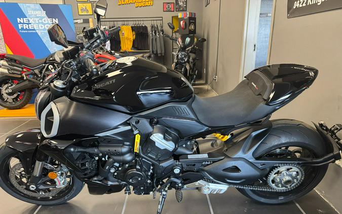 2024 Ducati Diavel V4