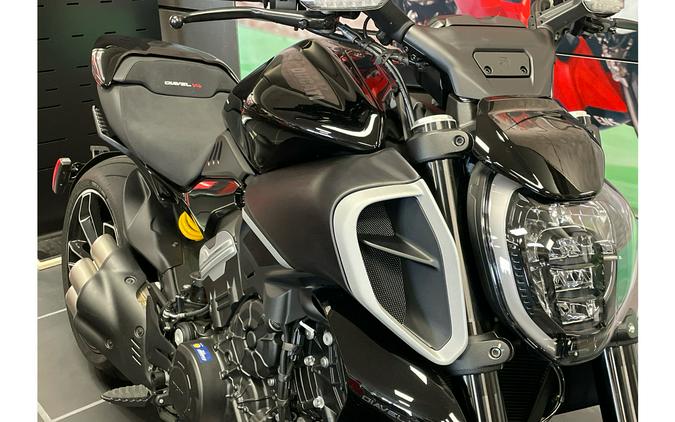 2024 Ducati Diavel V4