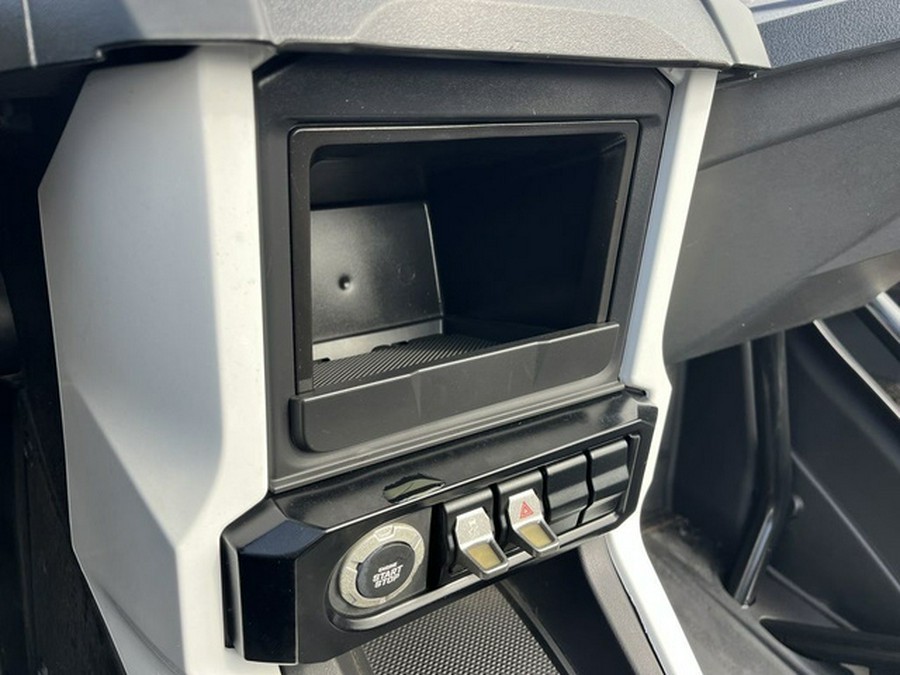 2021 Polaris SLINGSHOT S