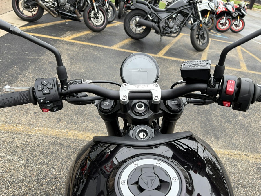 2025 Triumph Trident 660