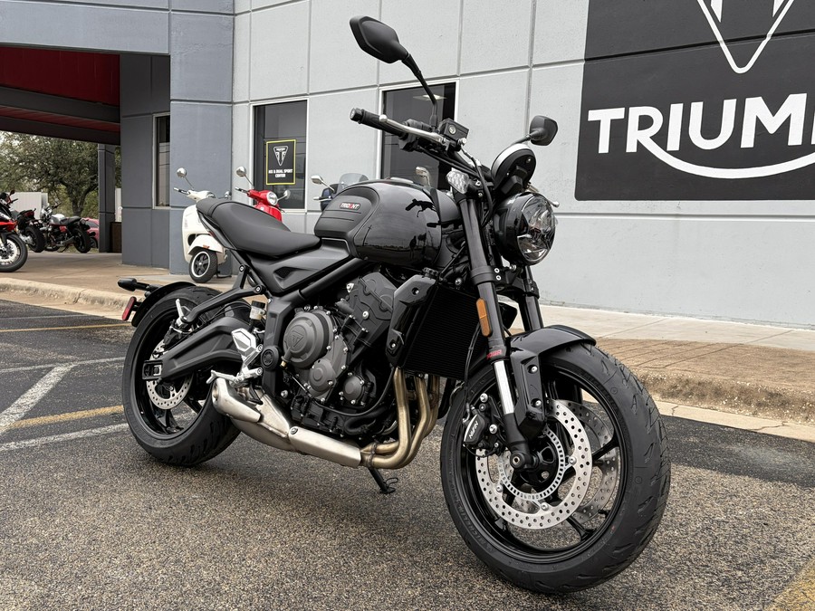 2025 Triumph Trident 660