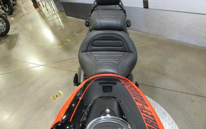 2020 Harley-Davidson® FXFBS - Softail® Fat Bob® 114