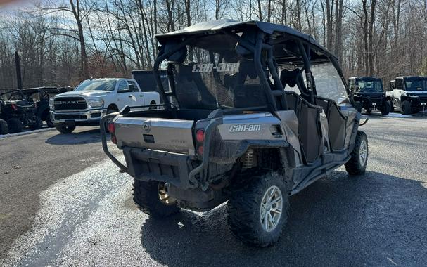 2014 Can-Am Commander™ MAX XT