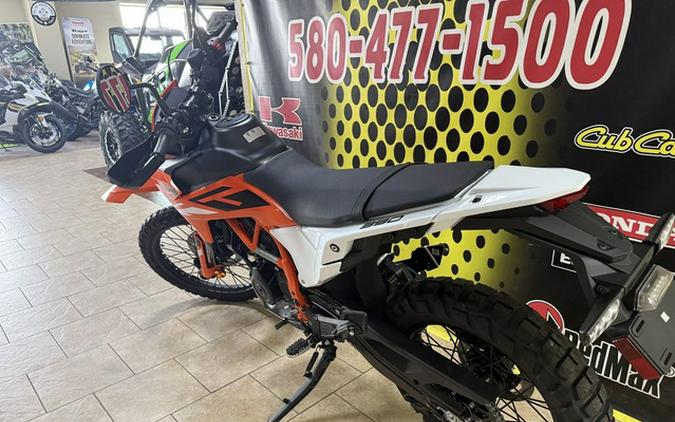 2026 KTM Enduro 390 R