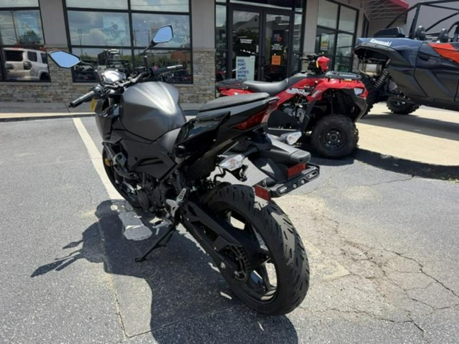 2023 Kawasaki Z400 ABS