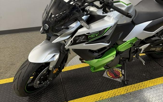 2024 Kawasaki Z7 Hybrid ABS