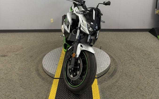 2024 Kawasaki Z7 Hybrid ABS