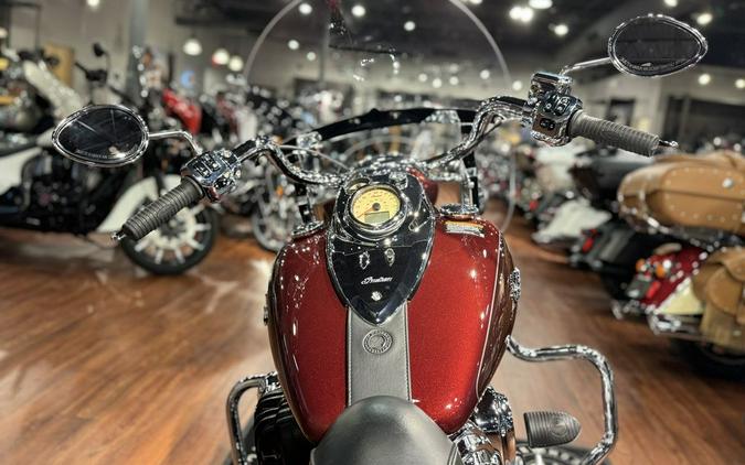 2022 Indian Motorcycle® Springfield® Maroon Metallic/Crimson Metallic