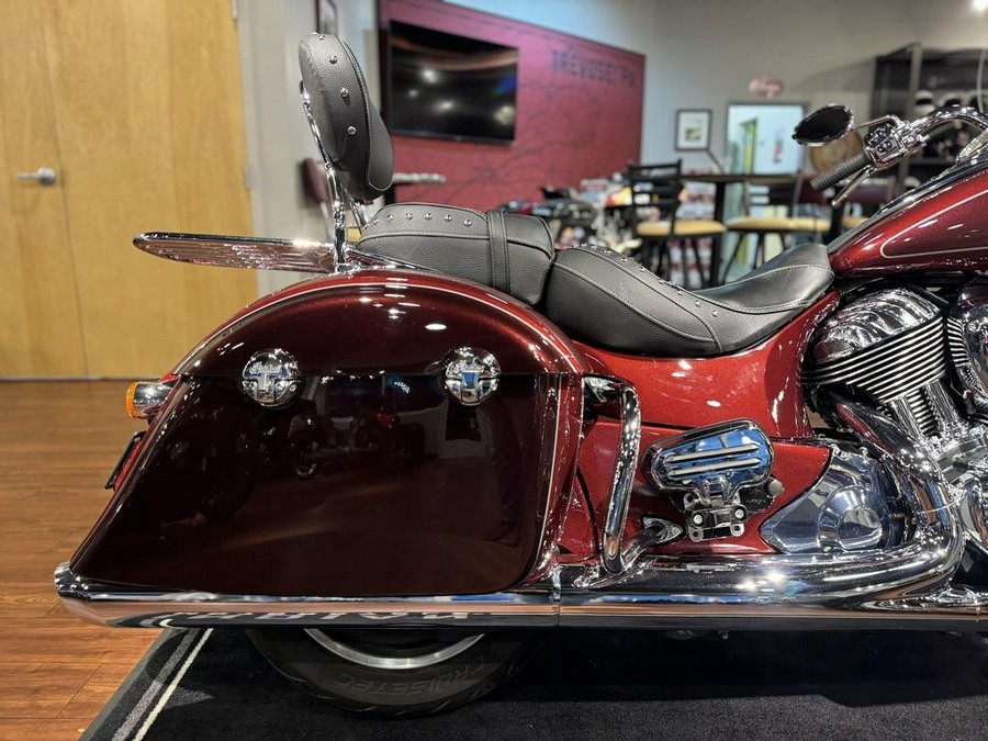 2022 Indian Motorcycle® Springfield® Maroon Metallic/Crimson Metallic