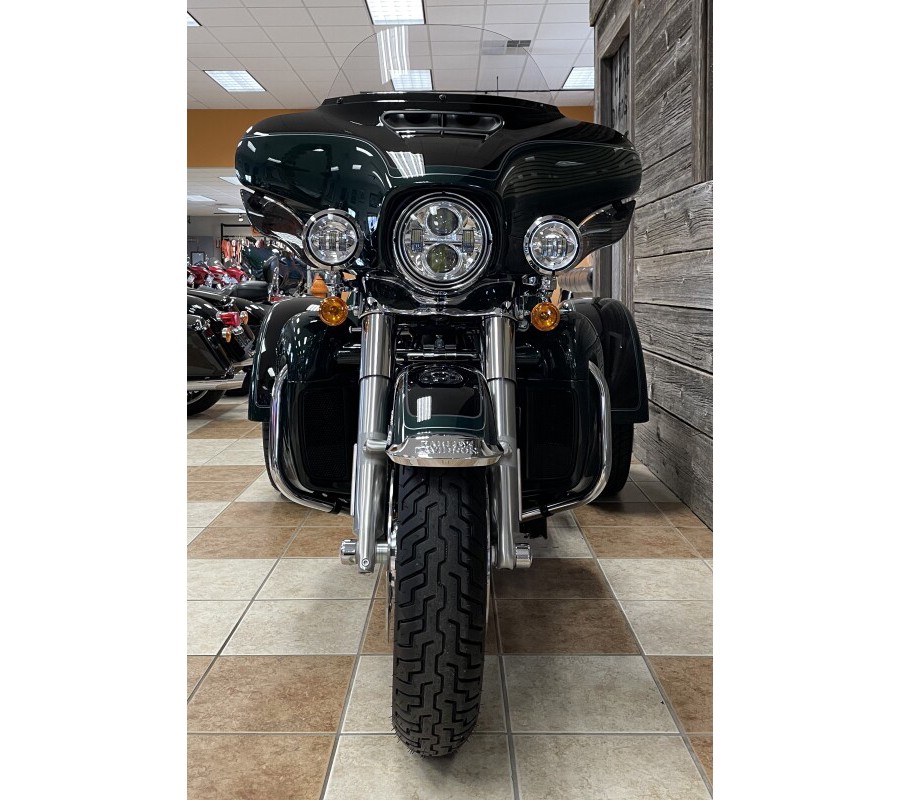 2024 Harley-Davidson Tri Glide Ultra Alpine Green / Vivid Black