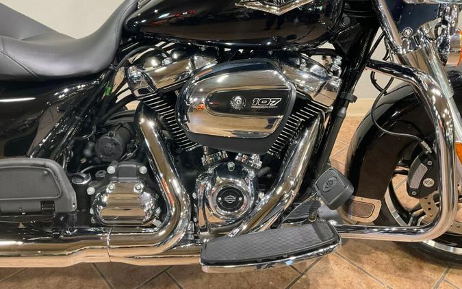 2022 Harley-Davidson®FLHR Road King® Vivid Black