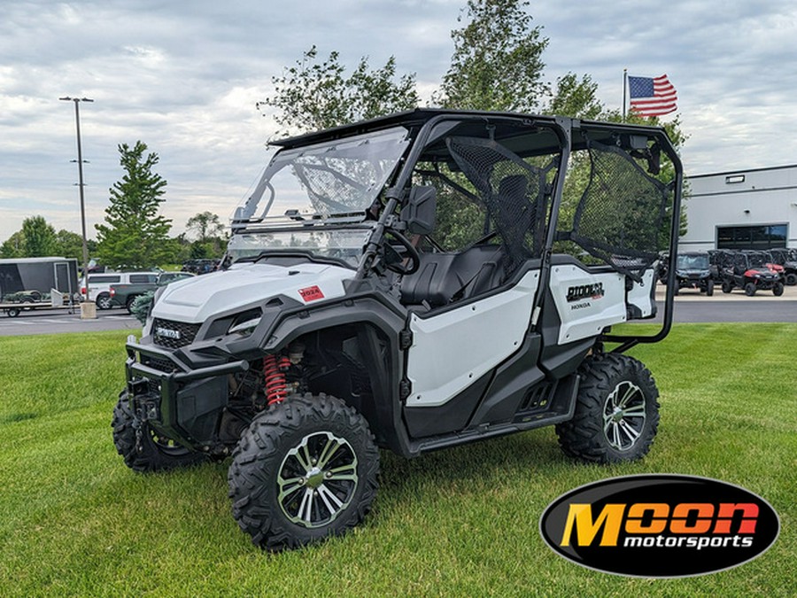 2016 Honda Pioneer 1000-5 Deluxe