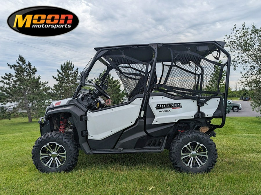 2016 Honda Pioneer 1000-5 Deluxe