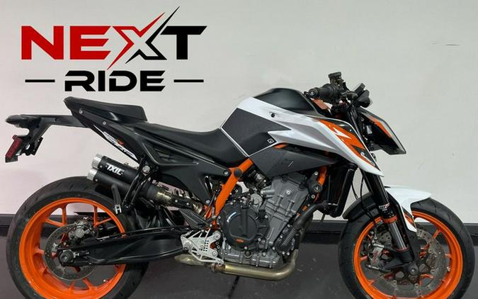 2021 KTM Duke 890 R