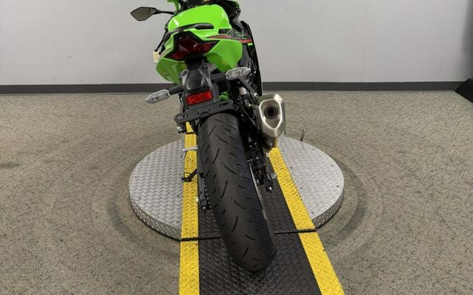 2024 Kawasaki Ninja® ZX™-4RR ABS KRT Edition ABS