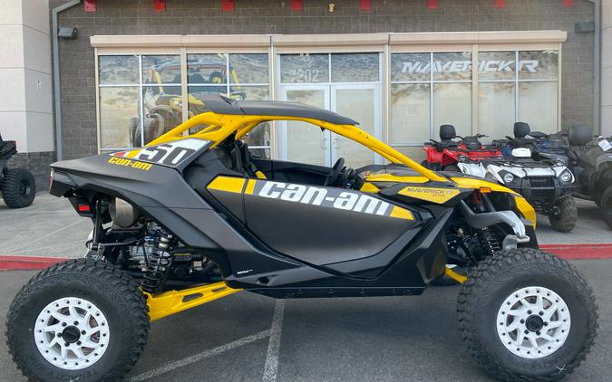 2024 Can-Am Maverick R X RS 999T DCT