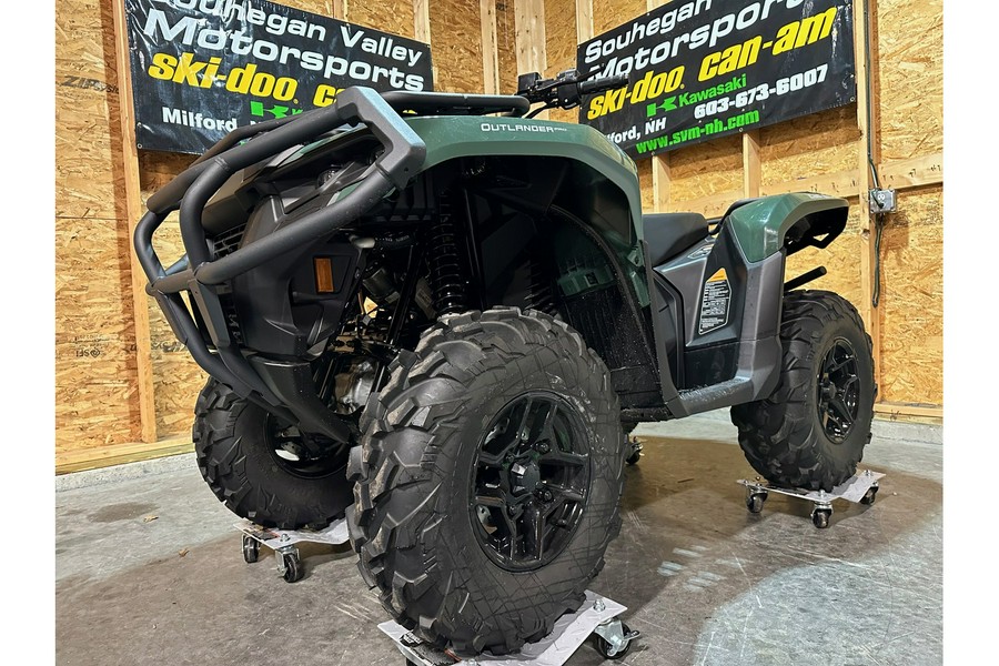 2023 Can-Am Outlander PRO XU HD7