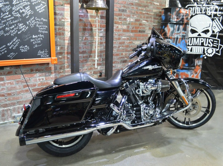 2014 Harley-Davidson Street Glide Vivid Black