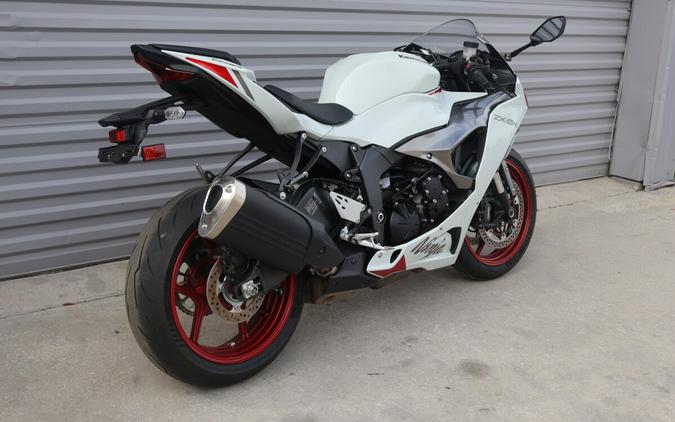 2025 Kawasaki Ninja ZX-6R ABS