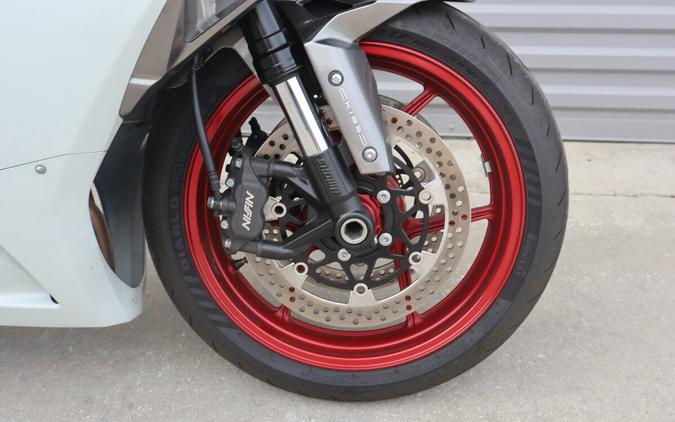 2025 Kawasaki Ninja ZX-6R ABS