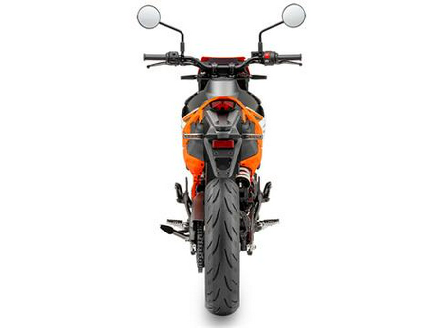 2026 KTM 390 SMC R