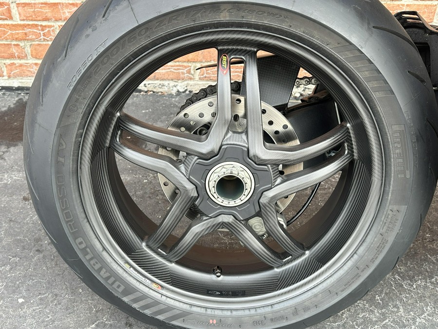 2024 Ducati Panigale V4 R