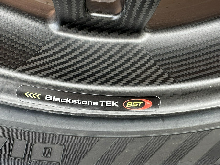 2024 Ducati Panigale V4 R