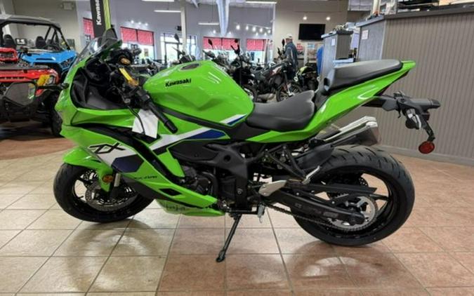 2026 Kawasaki Ninja® ZX™-4RR ABS