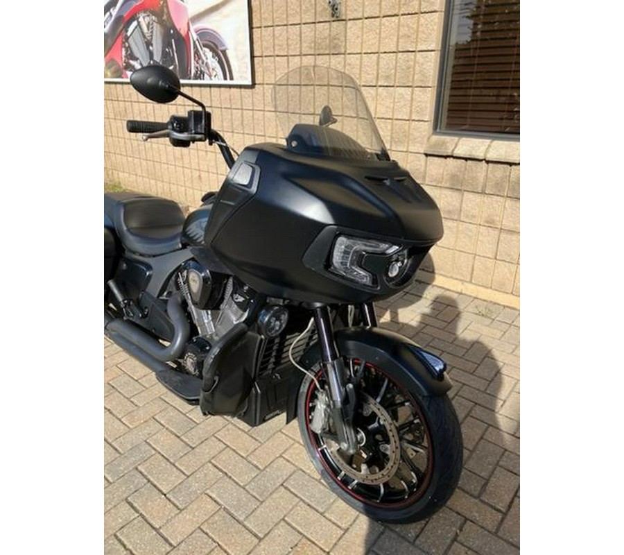 2021 Indian Motorcycle® Challenger® Dark Horse Thunder Black Smoke