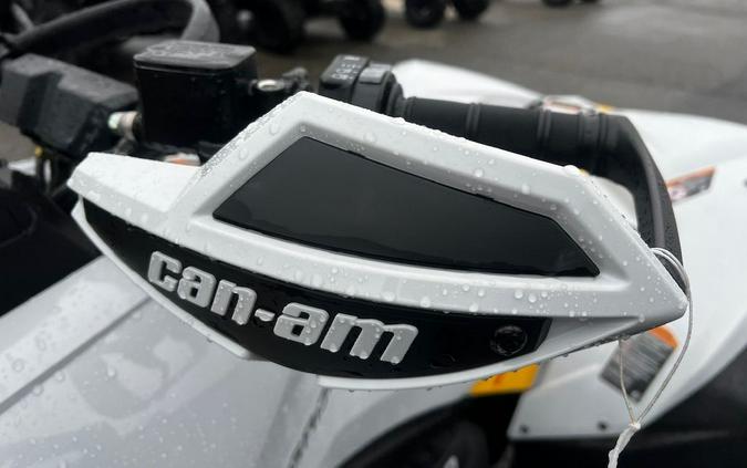 2023 Can-Am® Renegade X mr 650