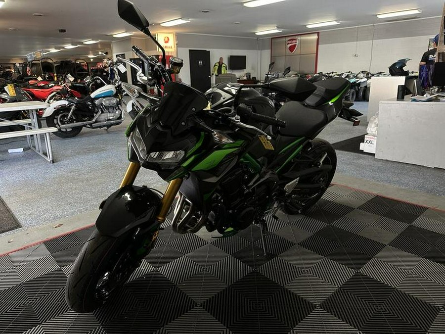 2024 Kawasaki Z900 SE ABS