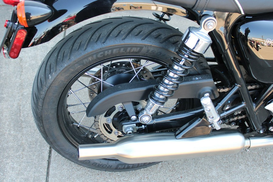 2024 Triumph Bonneville T100 Competition Green/Ironstone