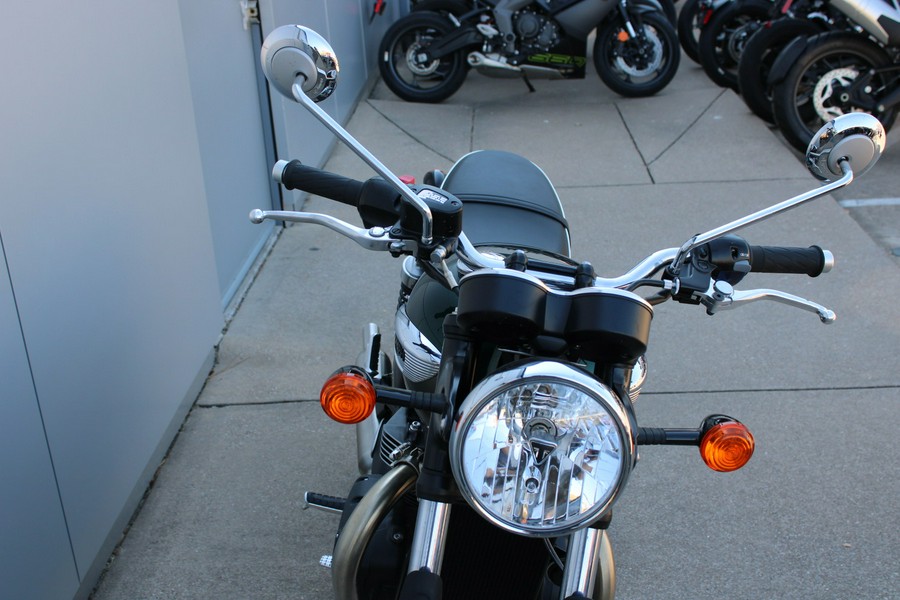 2024 Triumph Bonneville T100 Competition Green/Ironstone