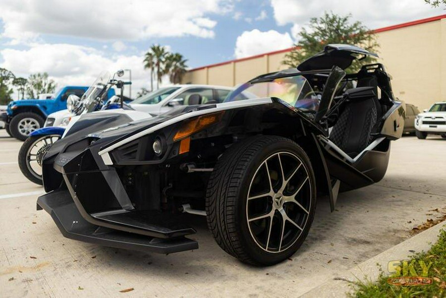 2019 Slingshot GT 49ST BLACK CRYSTAL