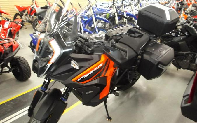 2023 KTM 1290 Super Adventure S